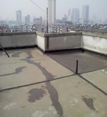 扶余漏水维修 楼顶漏水是什么原因，楼顶漏水维修方法是什么?